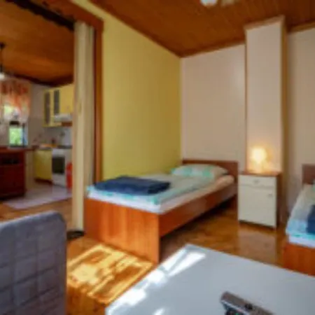 House Bri Ki - One Bedroom House With Terrace *