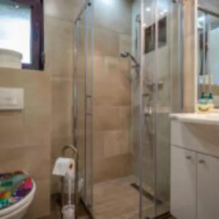 House Bri Ki - One Bedroom House With Terrace *