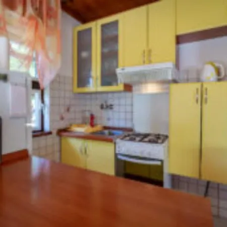 度假居 House Bri Ki - One Bedroom House With Terrace 代尔尼采